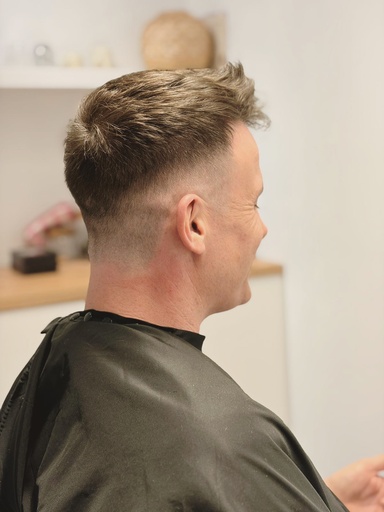 Herensnit, baard trimmen en aflijnen